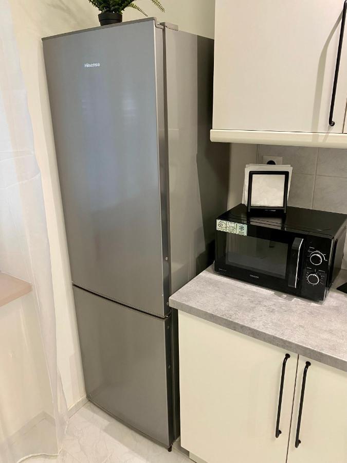 James Dean Apartment - Next To Nivy Bus Station & Mall Bratislava Exteriör bild